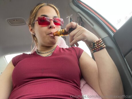 Katrynamaxxofficial pornographic model gallery