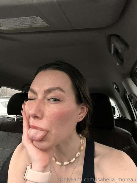 Isabella Moreau pornographic model picture