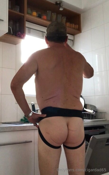 Cigardad65 naked actress pictures