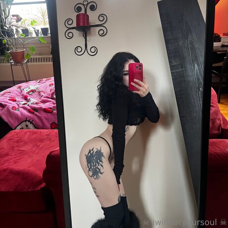 Iwilleatyoursoul nice actress pics