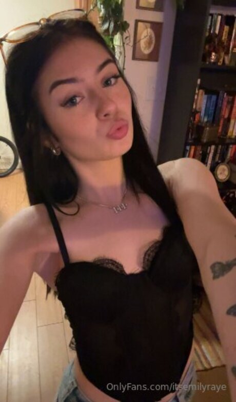 Itsemilyraye pornstar exclusive pictures