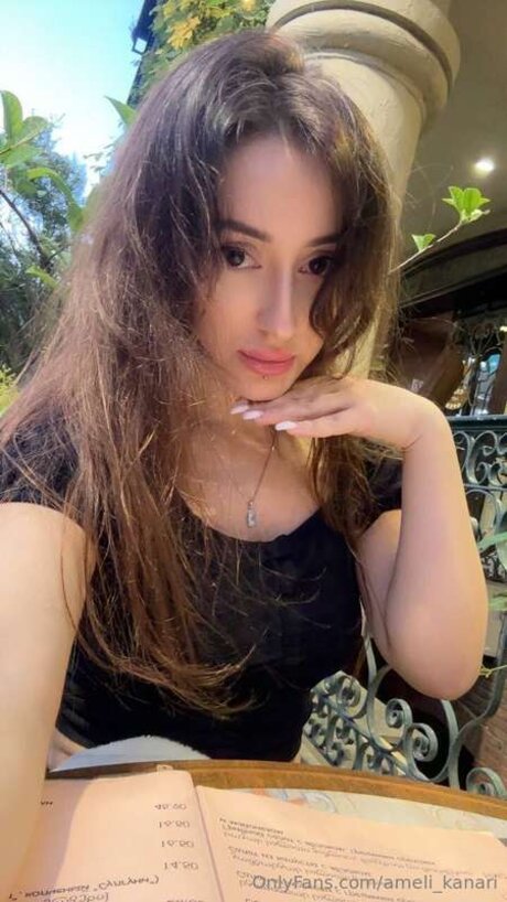 Ameli Kanari hd model image