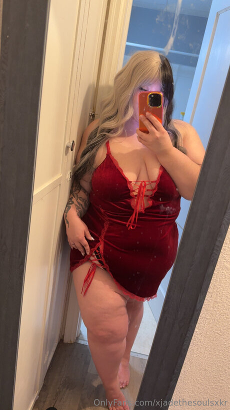 Xjadethesoulsxkr beautiful model pics