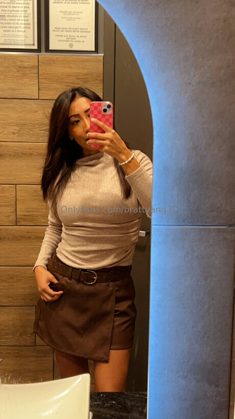 Brattyang3l star erotic pic