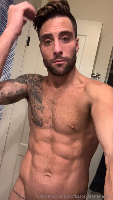 Professor Stonehaven hd model pics