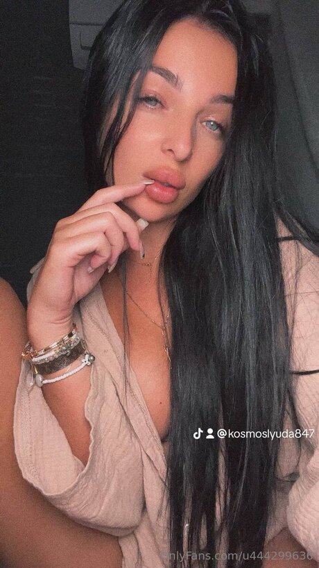 U444299636 perfect pornstar pictures