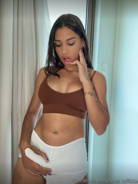 Greenie Rose erotic pornstar images