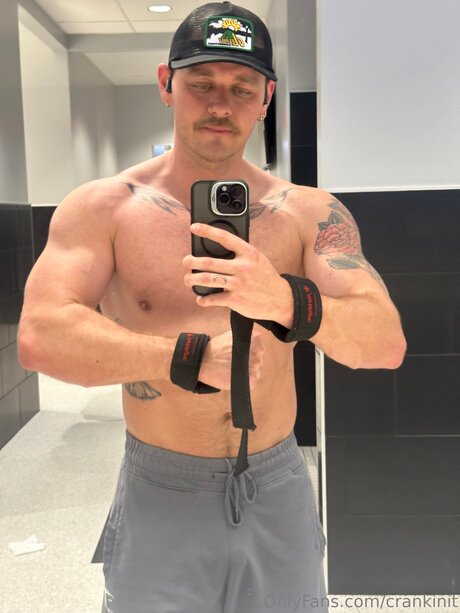 Crankinit hot star gallery