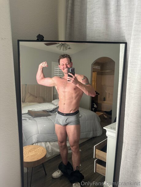 Crankinit pornstar sex img