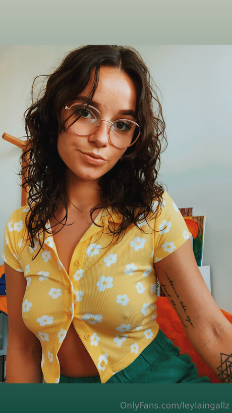 Leylaingallz pornstar naked pictures