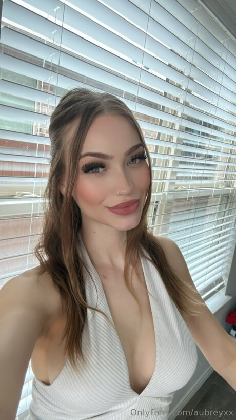 Aubreyxx perfect actress images