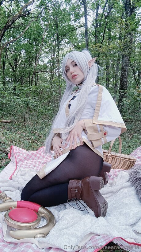 Freearakamelia exclusive model archive