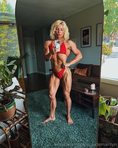 Musclemarilyn adult star image