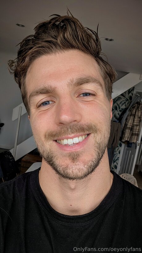 Oeyonlyfans pornstar pretty images