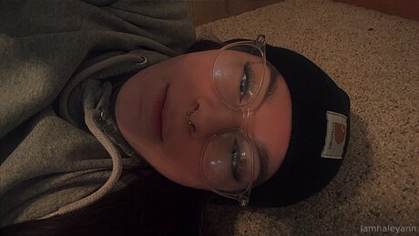 Iamhaleyann star naked photo