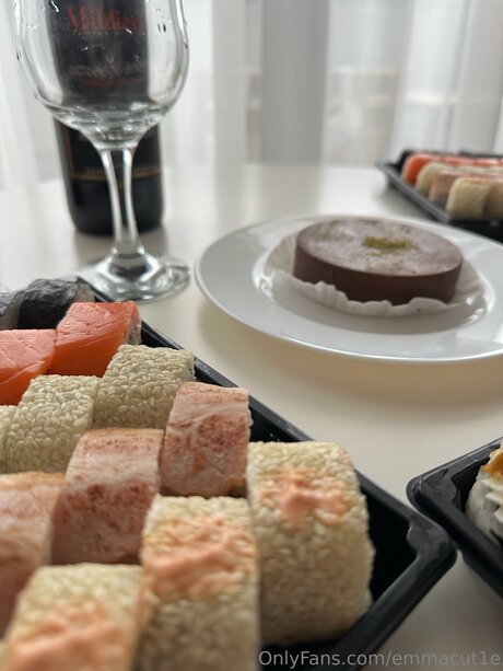 Emmacut1e free actress photo