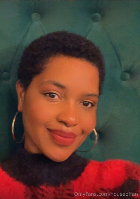 Houseoffan xxx actress pic