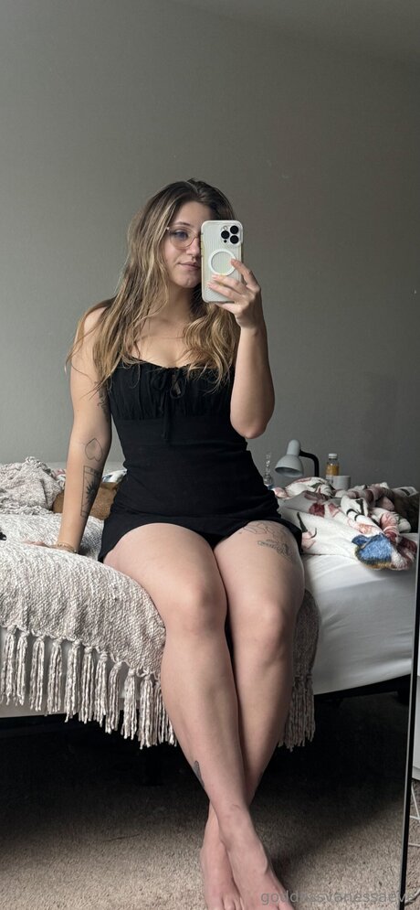 Goddessvanessaeve hd pornstar images