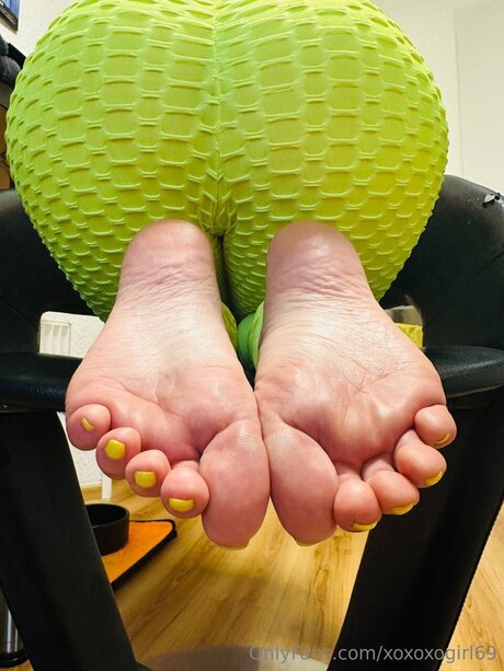 Xoxoxogirl69 exclusive model galleries