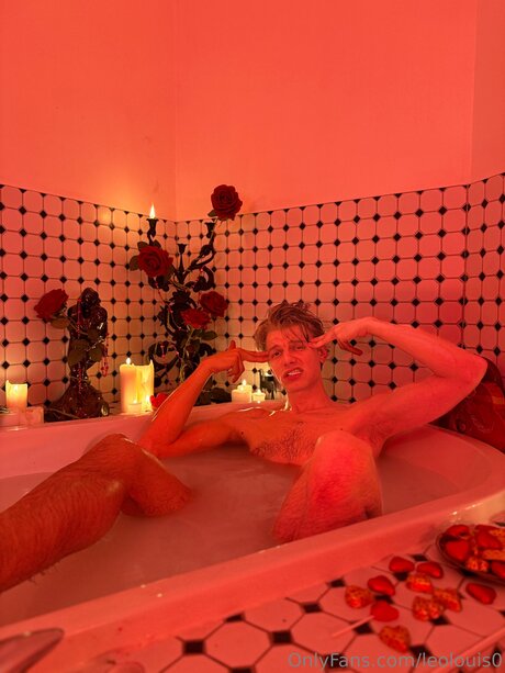 Leolouis0 model perfect image