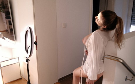 valentina sm model free image