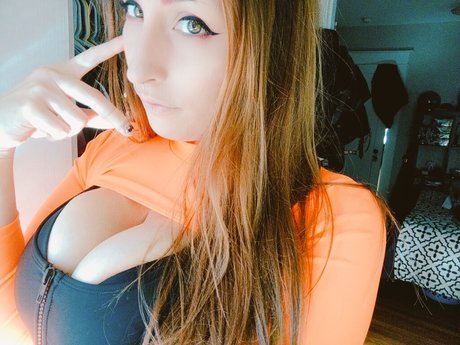 Tillyxluna nudes star image