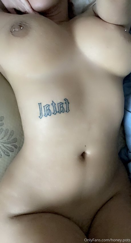 honey pots pornographic model gallery