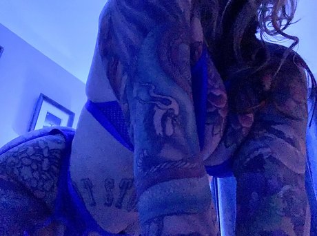 Jen Flats_ pretty star galleries