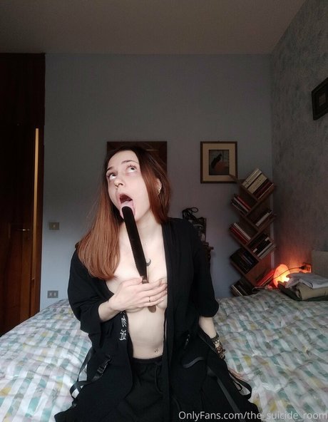 the suicide room star nice galleries