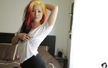 mahnee porn star pics