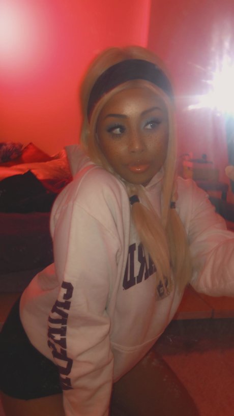 _Goddess Honey 777 sexy pornstar pics