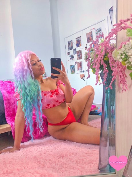 _Goddess Honey 777 sexy star pic