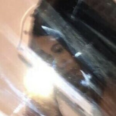 Chloe Kerton model top archive