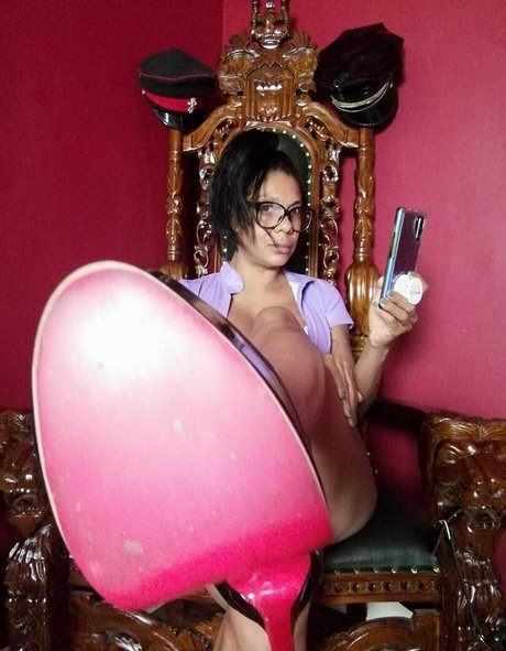 mistresssarahcc free pornstar picture