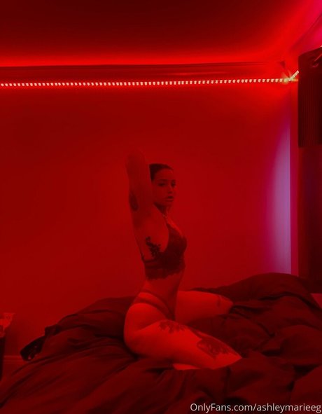 Ashleymarieeg art pornstar pics