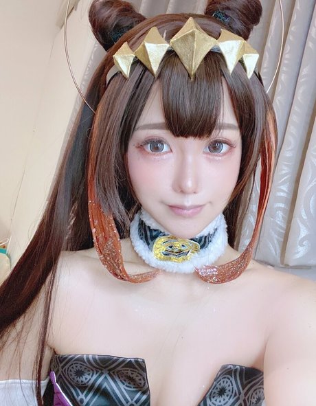 HedyHoney naked actress pic