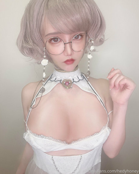 HedyHoney hot star photo