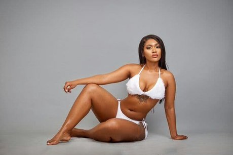 Thembi Matroshe star top images