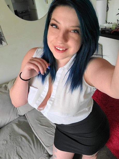 Gabbie Giroux star beautiful image