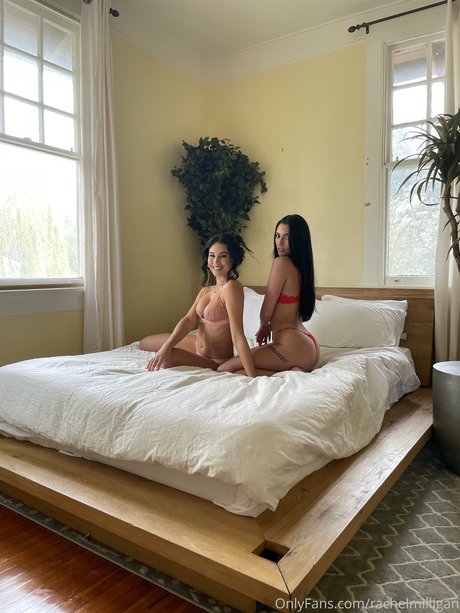 Rachel Milligan model xxx picture