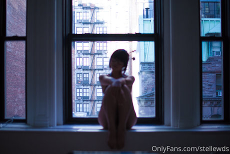 Stella Chuu pretty star picture