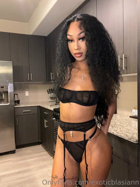 Exoticblasiann_ sex actress img