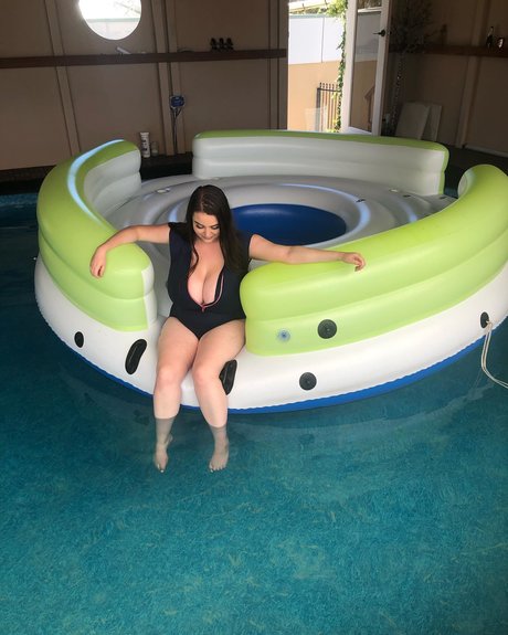 Astar xo xxx actress image