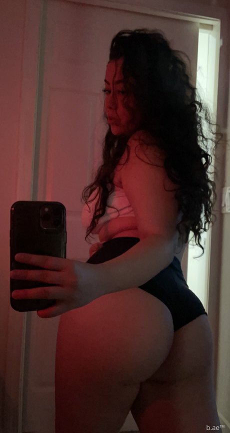 B Ae_ art model picture