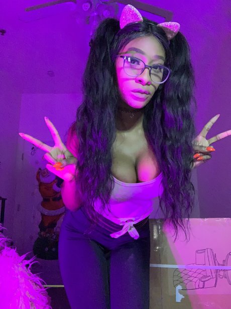 Lexi Slade star beautiful gallery