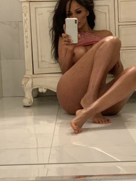 Milo Berosa_ sexy model pics