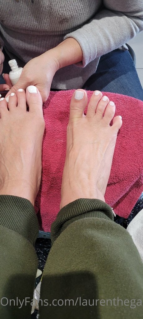 Lauren The Ga Queen_ star top pic