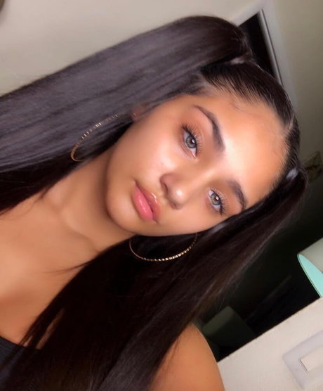 Mulan Vuitton pornstar xxx photo