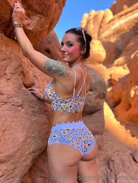 Raska chick pornstar hot image