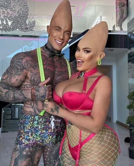 The Greek Savage free star photos